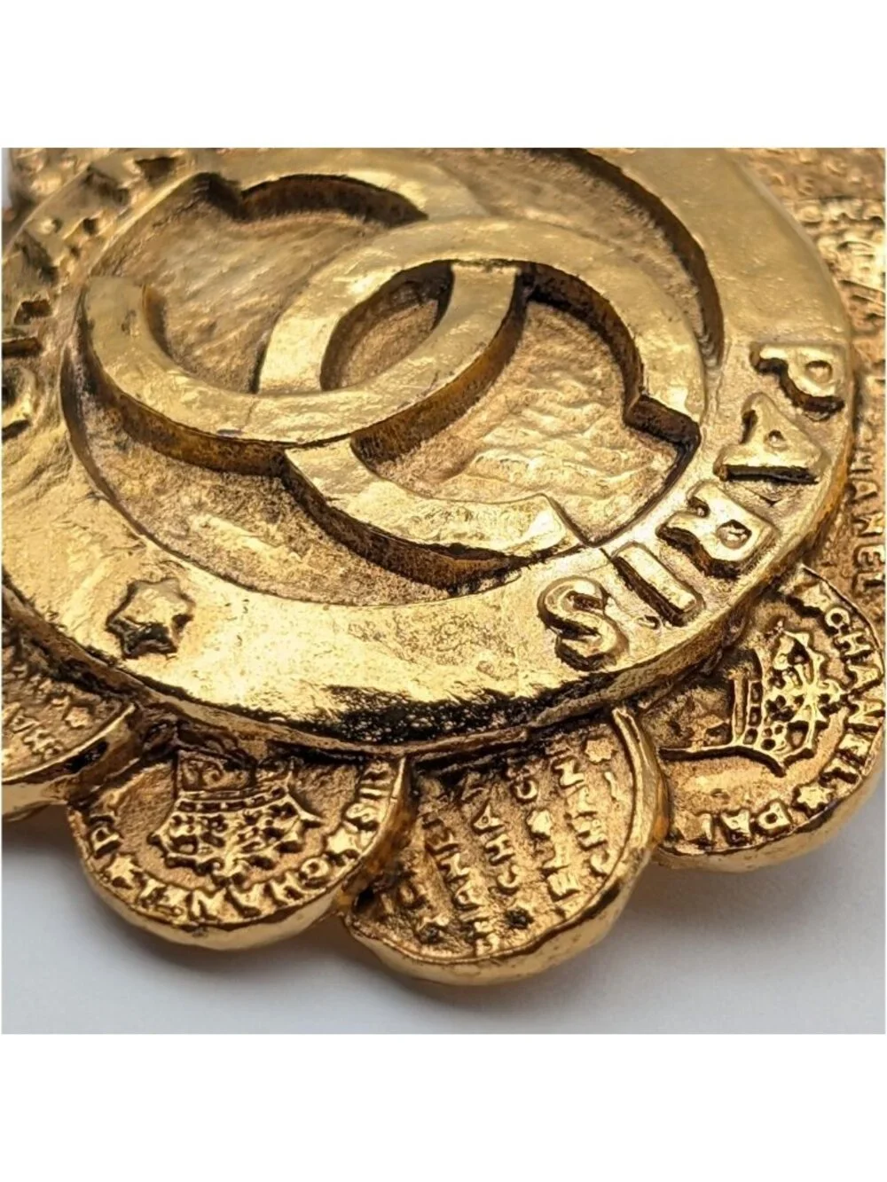 Chanel Brooch CC Logo Flower Gold Vintage 28